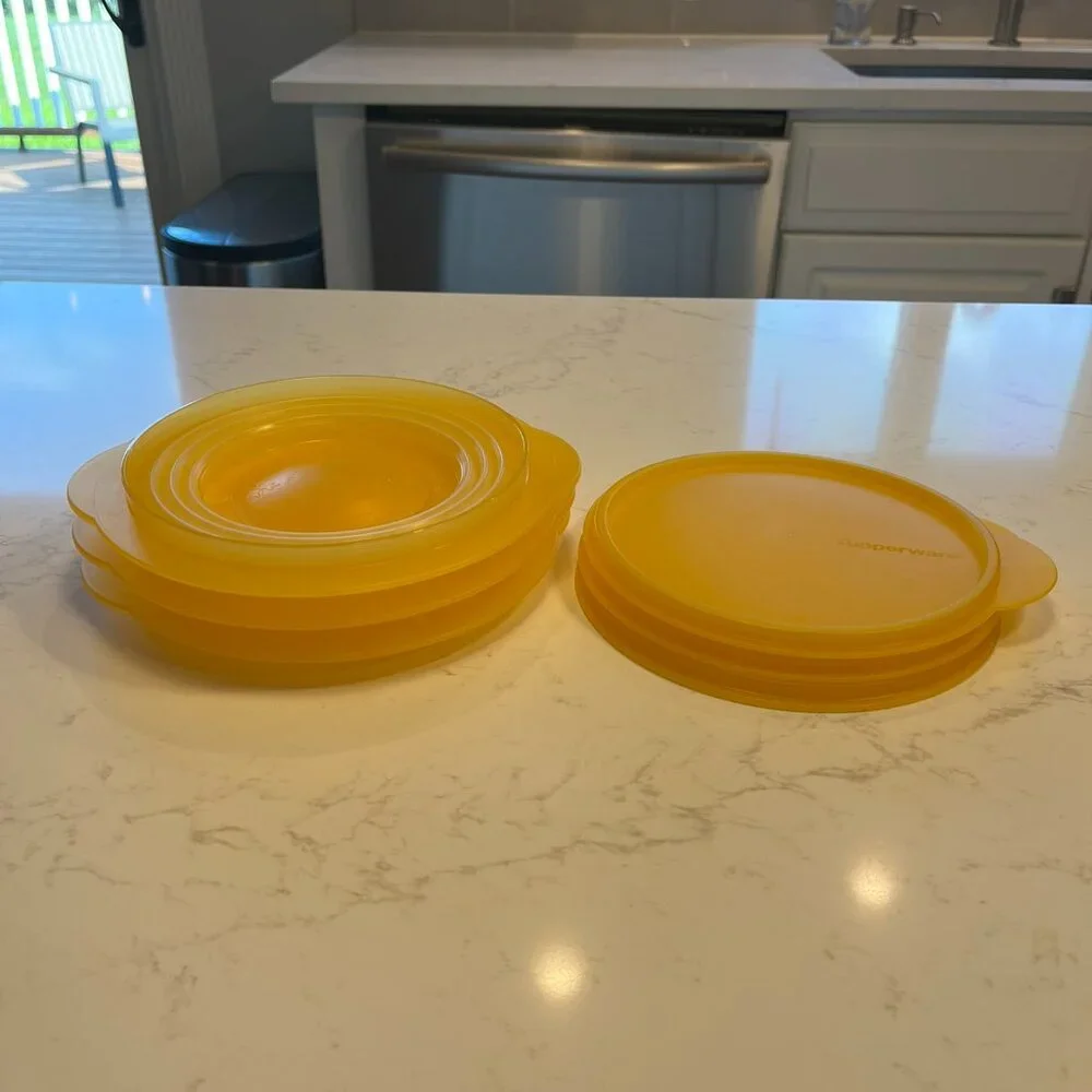 Never Used Tupperware Forget Me Not and Flat Out Lot - Picture 15 of 16